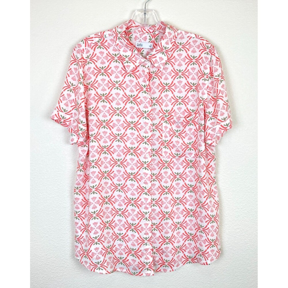 Croft And Barrow Women's Button Up Shirt Size M Floral Casual Vacation Relaxed
